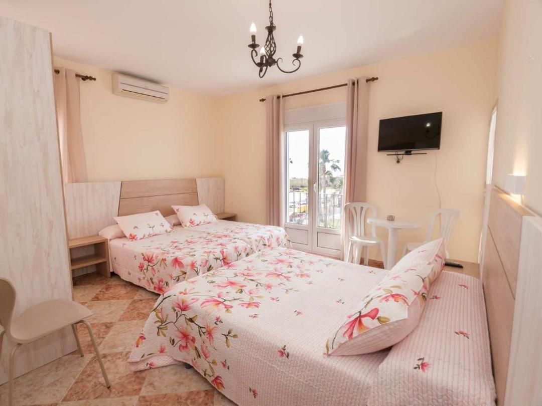 Hostal Sonrisa Del Mar Conil De La Frontera Exteriér fotografie