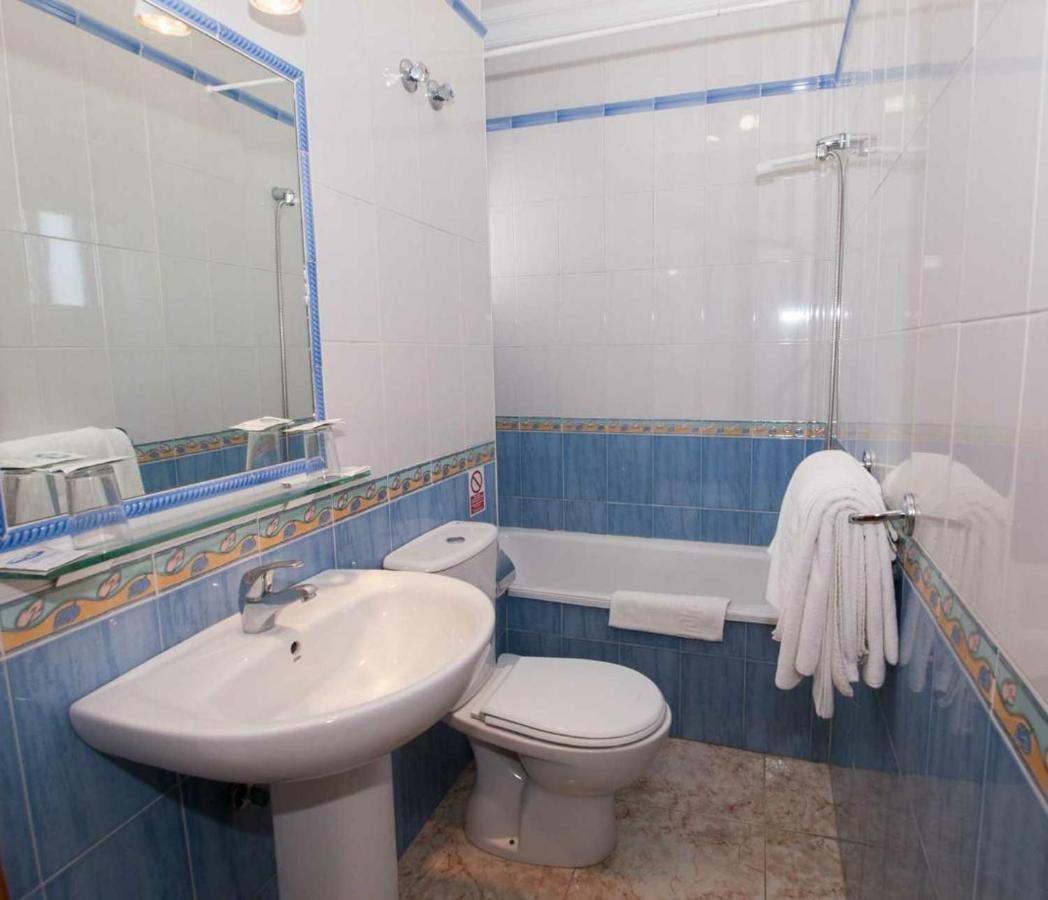 Hostal Sonrisa Del Mar Conil De La Frontera Exteriér fotografie