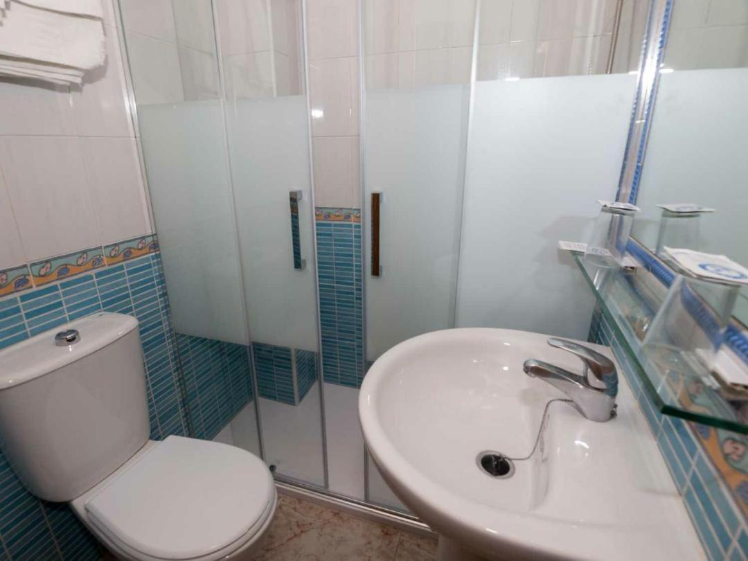 Hostal Sonrisa Del Mar Conil De La Frontera Exteriér fotografie